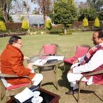 भाजपा के वरिष्ठ विधायक एवं प्रदेश प्रवक्ता विनोद चमोली ने मुख्यमंत्री धामी से मुलाकात कर धौलास में अल्पसंख्यक शिक्षण संस्थान के लिए दी गई जमीन का आवंटन तत्काल रद्द करने की मांग की, सीएम ने शीघ्र कार्रवाई का भरोसा दिया