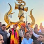 मुख्यमंत्री धामी के स्वागत में त्रिशूल चौक से गांधी पार्क तक सड़कों के दोनों ओर उमड़ी हजारों की भीड़