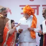 मुख्यमंत्री धामी ने कहा कि सरकार का उद्देश्य है कि आमजन को सरकारी कार्यालयों के चक्कर न लगाने पड़ें, बल्कि प्रशासन स्वयं उनके द्वार तक पहुंचे