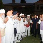 बैसाखी के पावन और उत्साहपूर्ण अवसर पर मुख्यमंत्री धामी से सिक्ख समुदाय के एक विशाल एवं गरिमामयी प्रतिनिधिमंडल ने शिष्टाचार भेंट की