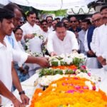 मुख्यमंत्री धामी ने लिया संकल्प — खंडूड़ी जी के सपनों का उत्तराखंड बनाएंगे