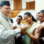 मुख्यमंत्री धामी के नेतृत्व में रक्षा बन्धन पर महिलाओं को दो दिन, परिवहन निगम की बसों में की गई है, निःशुल्क यात्रा की व्यवस्था