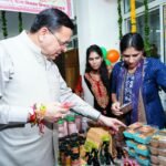 मुख्यमंत्री धामी की ‘सशक्त बहना’ पहल से गांव-गांव की महिलाओं को नई पहचान, 70 हजार से अधिक स्वयं सहायता समूहों को मिल रहा मजबूती का सहारा